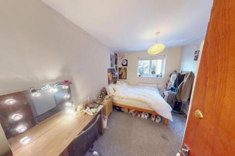 9-Weston-Avenue-02272025_103953