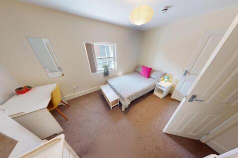 151-Wollaton-07152025_113922