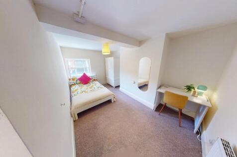 151-Wollaton-07152025_113734