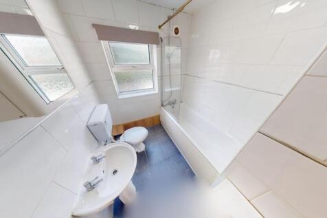 4-Old-Mill-Close-09102024_093950