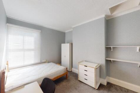 10-Burns-Avenue-07282020_161142_lge