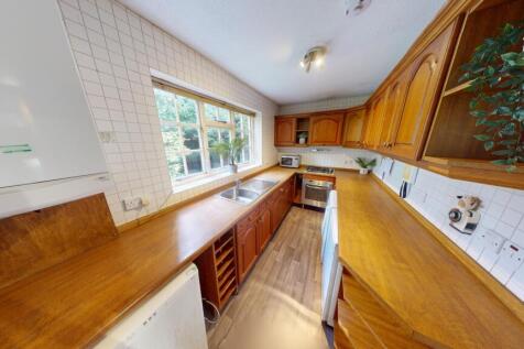 3-Clinton-Court-09042024_161542