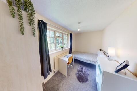 3-Clinton-Court-09042024_162119