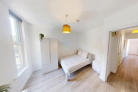 Flat-2-61-Bentinck-Road-06182025_094116