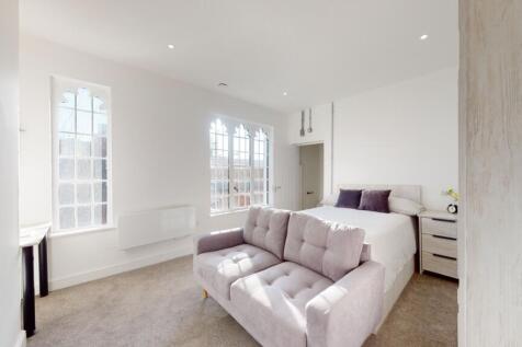 Plumptre-Court-F8-04062023_115134