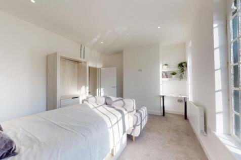 Plumptre-Court-F8-04062023_115218