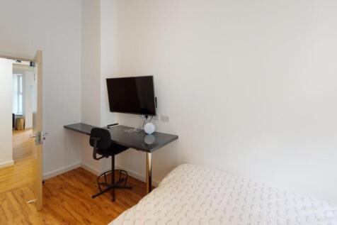 6-54-Glasshouse-St-Bedroom(2)