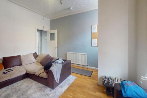 37-Birkin-Avenue-Living-Room