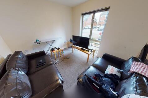 39-Royal-Victoria-Court-06142022_122443