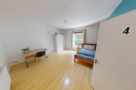 Flat-B-46-Addison-Street-06042025_092728