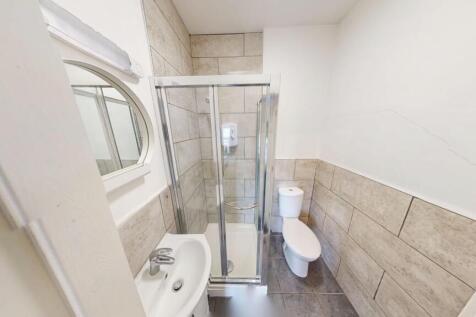 Flat-h-58-Burns-Street-06162025_172631