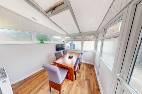 311-Castle-Boulevard-09272024_135815