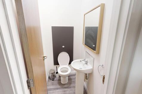 1-Barker-Gate-Flat-2-02182025_194857