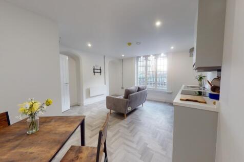 Plumptre-Court-F1-04062023_111644