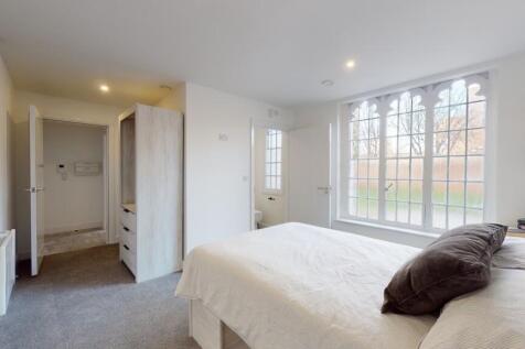 Plumptre-Court-F2-04062023_112348