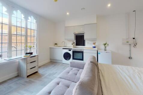 Plumptre-Court-F3-Bedroom(1)