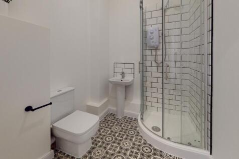 Plumptre-Court-F7-Bathroom