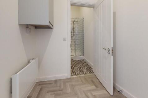 Plumptre-Court-F7-Laundry