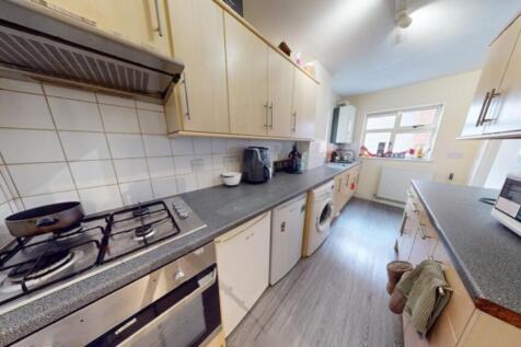 Lrg_Flat-2-55-Alfreton-Road-04182024_183741