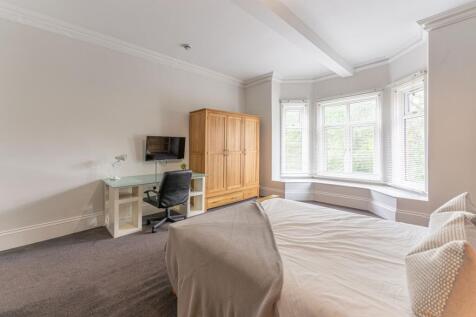 Student Cribs, Nottingham - by Visually Rich 01413