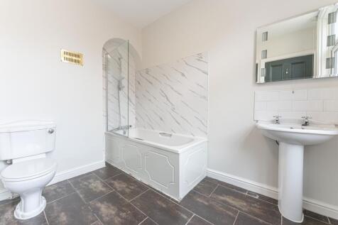 Student Cribs, Nottingham - by Visually Rich 01428