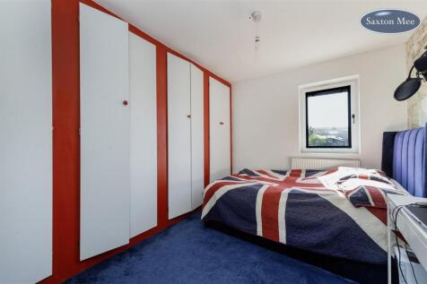 bedroom 3 _7265.jpg