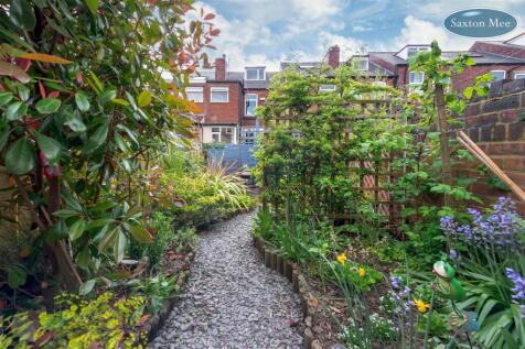 garden 8864.jpg