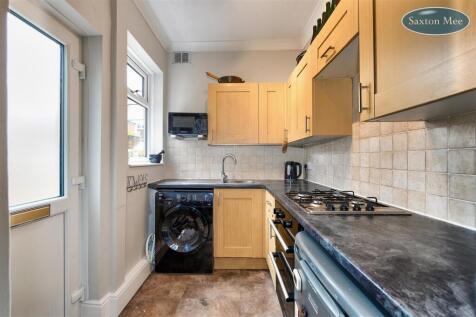 kitchen 8830.jpg