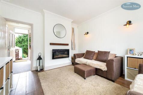 lounge 7590.jpg