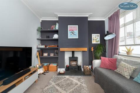 lounge 7655.jpg