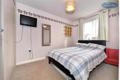 Crag Hill - bedroom 2 9972.jpg