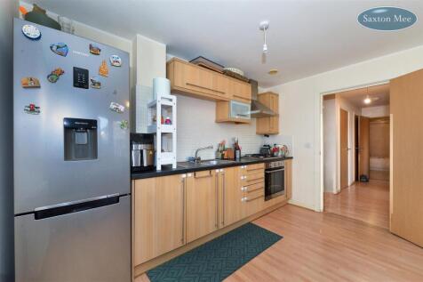 Sovereign Pt - kitchen 0109.jpg