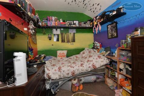 10 Raisen Hall Place - bedroom 3 2707.jpg