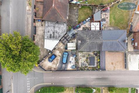 10 Raisen Hall Place - aerial.jpg