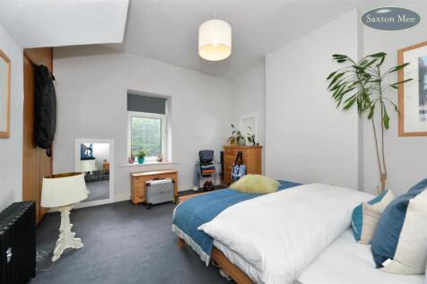 Middlewood Rd - bedroom 1 9685.jpg