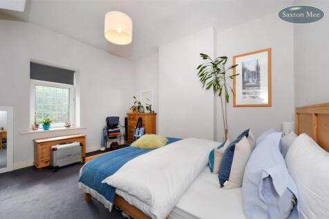 Middlewood Rd - bedroom 1 9686.jpg