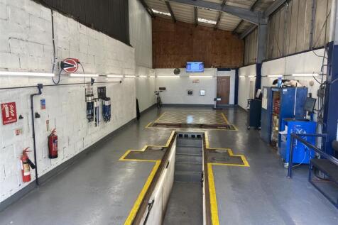 MOT Bay