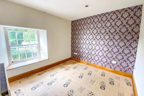 Cottage Bedroom 2