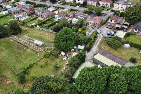 Land &amp; Outbuildings