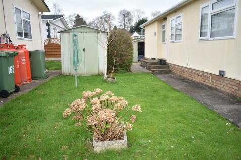 62 Greenacres Gard.JPG