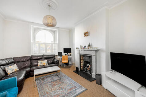 2 Bedroom