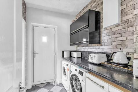 Kingston Grove (20).jpg