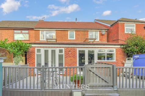 Naunton Road (9).jpg