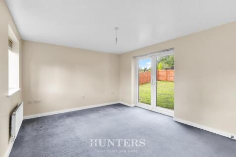 Martindale Crescent (5).jpg