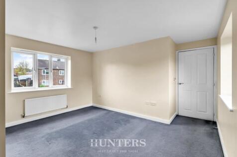 Martindale Crescent (15).jpg