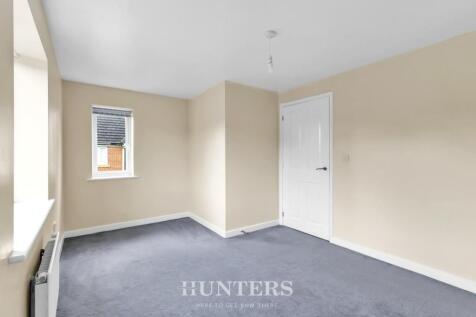 Martindale Crescent (13).jpg