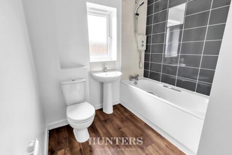 Martindale Crescent (18).jpg