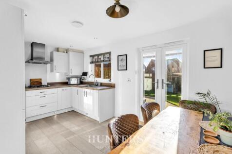 Kirkfell Drive (21).jpg