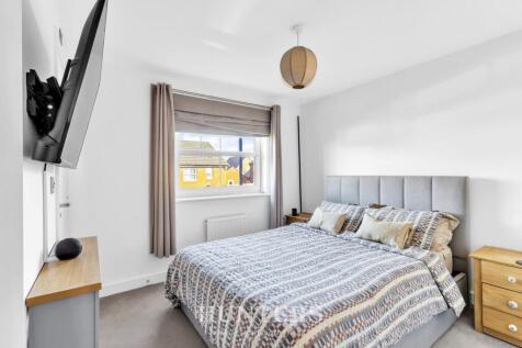 Kirkfell Drive (5).jpg