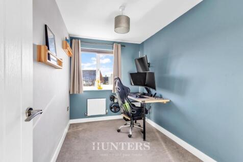 Kirkfell Drive (3).jpg